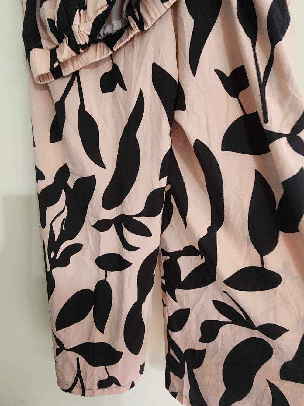 SHEIN Pink Wide-Leg Pants, Size 2X, Leaf Print, Casual Summer